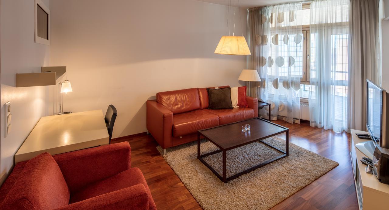 City Center Park View Studio With Sauna And Balcony Appartement Helsinki Buitenkant foto